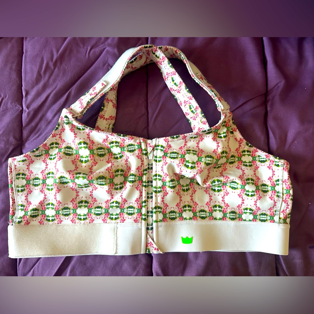 Shefit High-Impact Sports Bra
